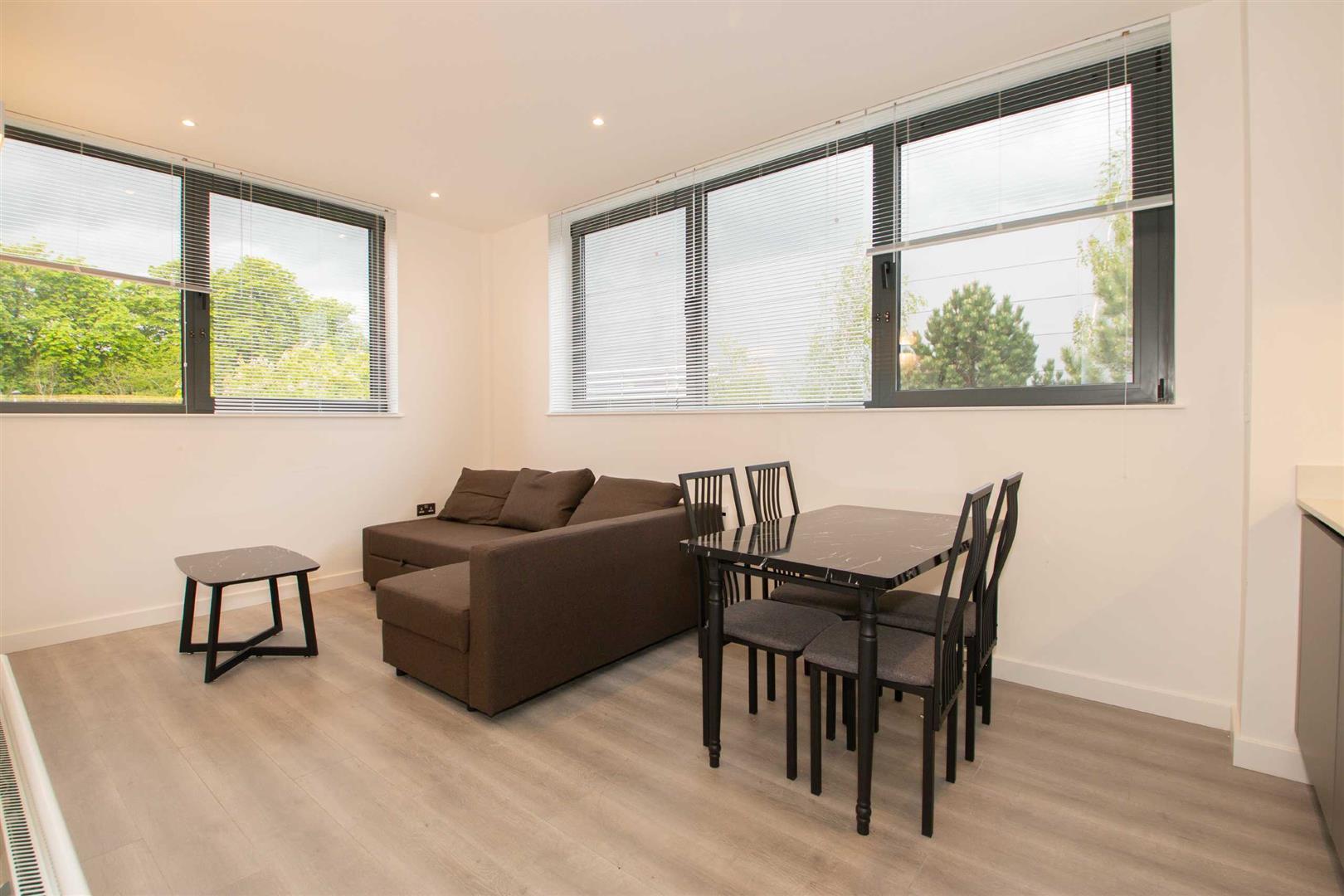 2 Foxhunter Drive, Linford Wood, Milton Keynes